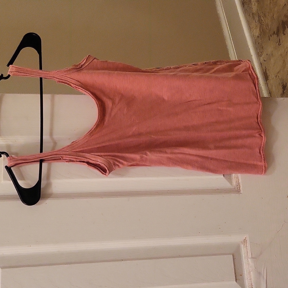 Adorable Hello Kitty Tank - Picture 2 of 2